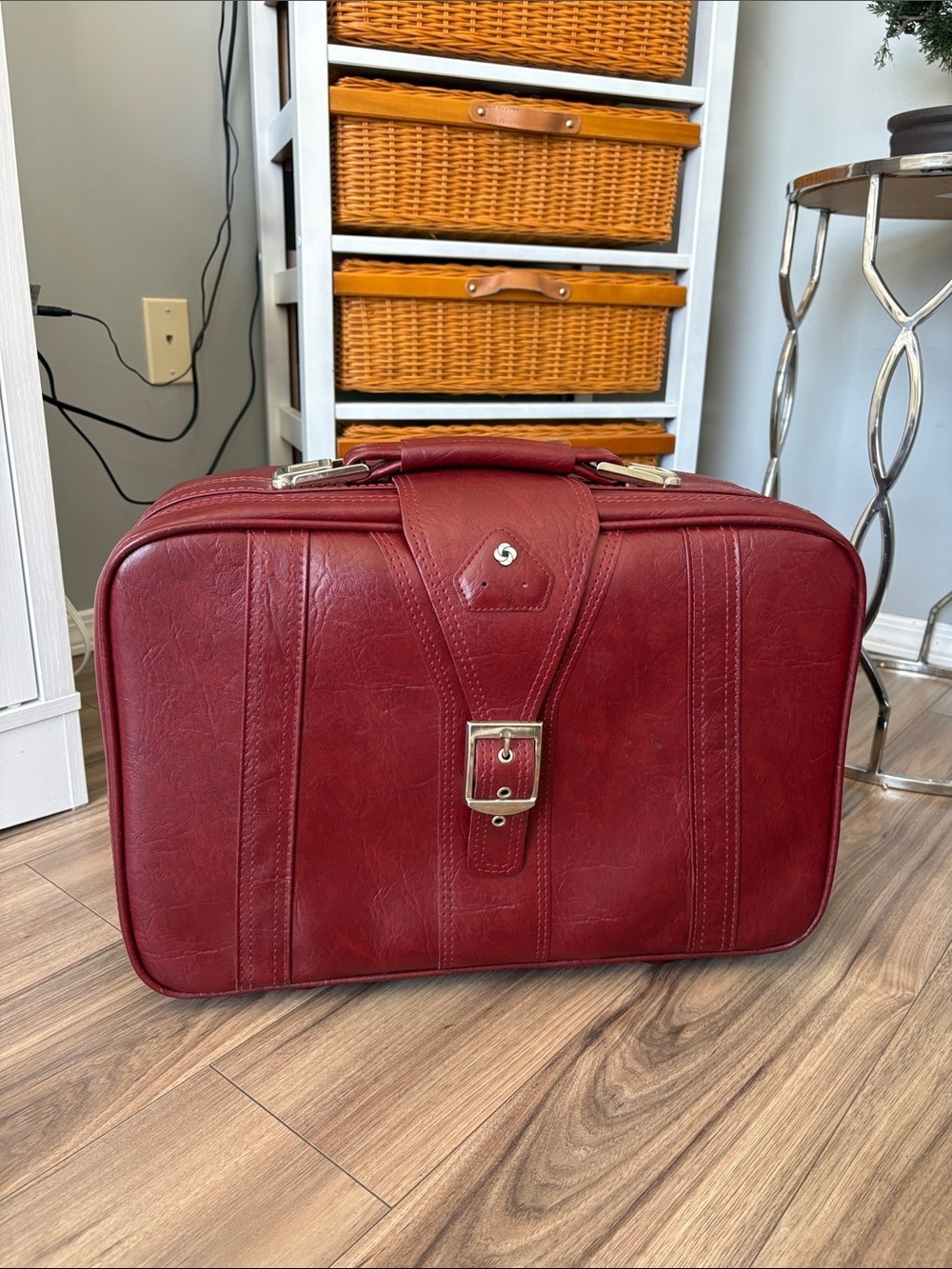 Vintage Burgundy Samsonite Leather Travel Luggage